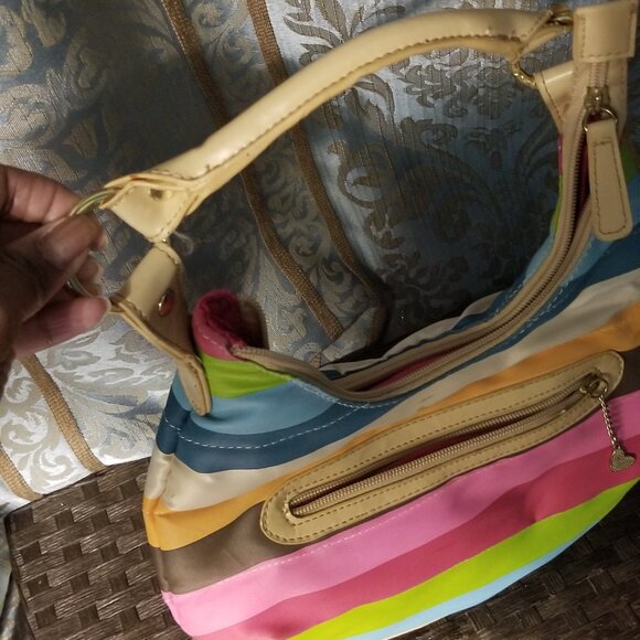 Multicolored Purse - Picture 2 of 3